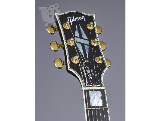 PoulaTo: Gibson Les Paul Custom Black Beauty Guitar